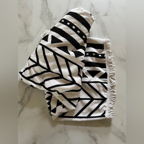 Indian Mandala Microfiber Round Beach Blanket Tassels Water Absorbent Towel - Picture 7 of 7